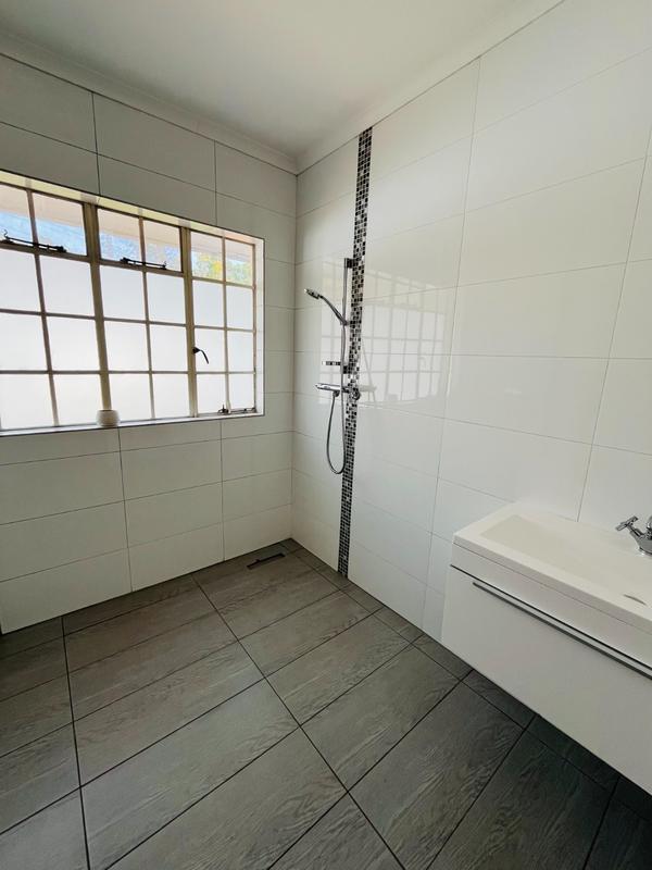 4 Bedroom Property for Sale in Bedfordview Gauteng