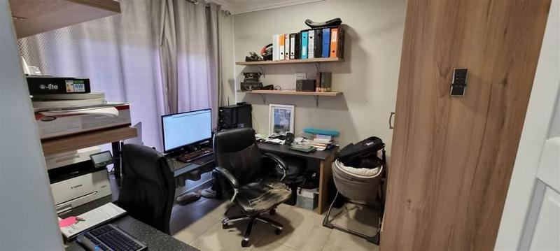 3 Bedroom Property for Sale in Amberfield Gauteng
