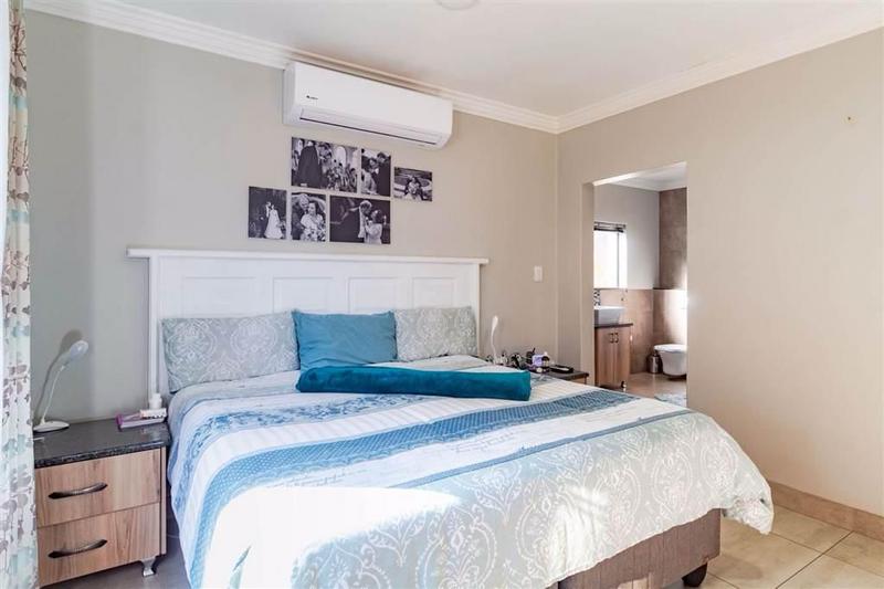 3 Bedroom Property for Sale in Amberfield Gauteng