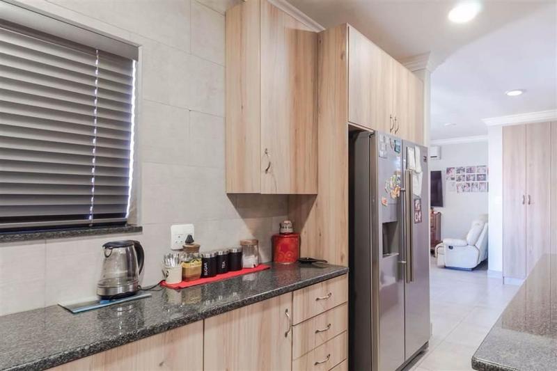 3 Bedroom Property for Sale in Amberfield Gauteng