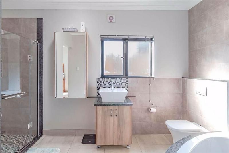 3 Bedroom Property for Sale in Amberfield Gauteng