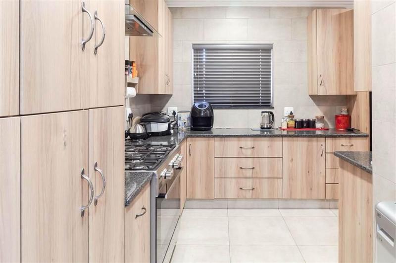 3 Bedroom Property for Sale in Amberfield Gauteng