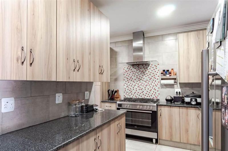 3 Bedroom Property for Sale in Amberfield Gauteng
