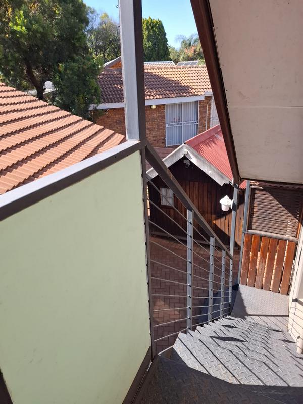 To Let 1 Bedroom Property for Rent in Garsfontein Gauteng