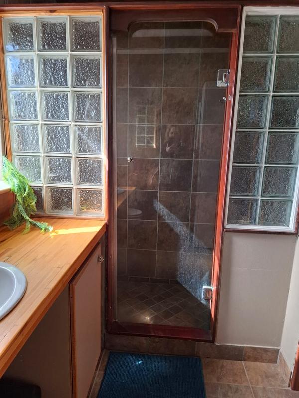 To Let 1 Bedroom Property for Rent in Garsfontein Gauteng