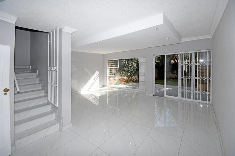 2 Bedroom Property for Sale in Morningside Gauteng