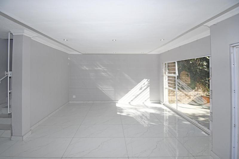 2 Bedroom Property for Sale in Morningside Gauteng