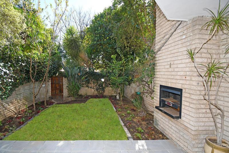 2 Bedroom Property for Sale in Morningside Gauteng