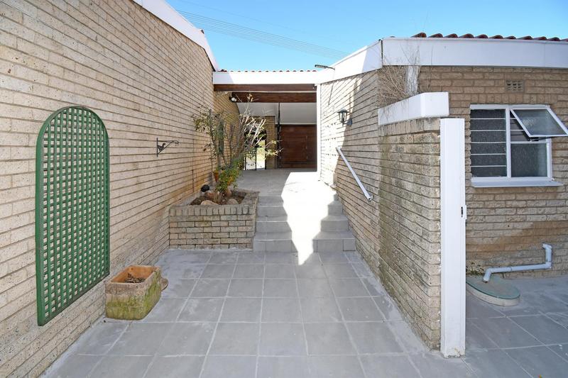 2 Bedroom Property for Sale in Morningside Gauteng