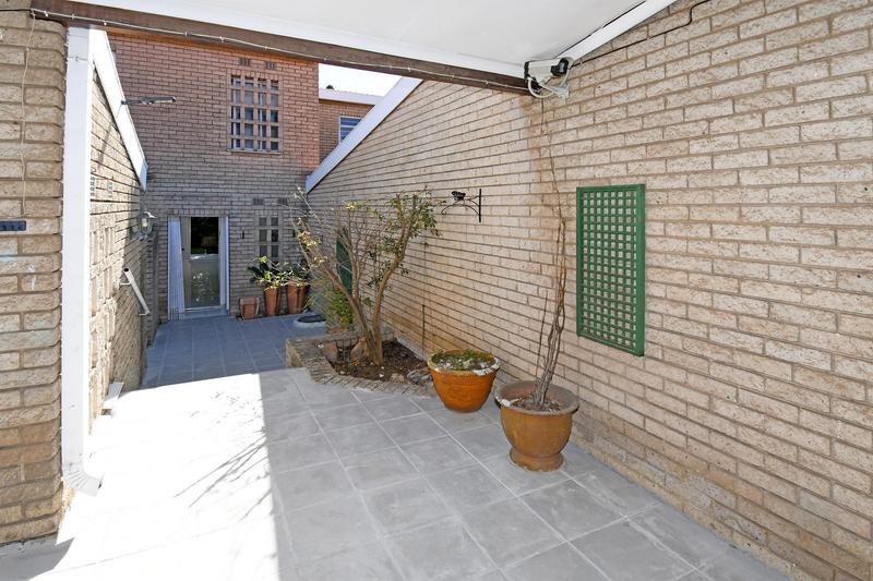 2 Bedroom Property for Sale in Morningside Gauteng