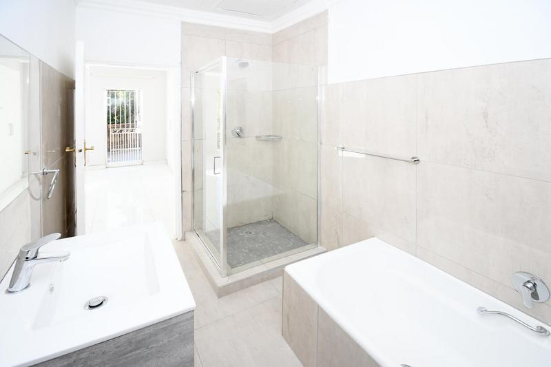2 Bedroom Property for Sale in Morningside Gauteng