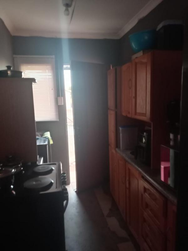 2 Bedroom Property for Sale in Palm Ridge Gauteng