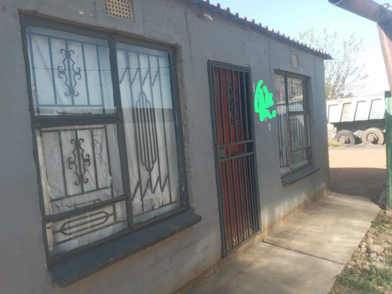 2 Bedroom Property for Sale in Palm Ridge Gauteng