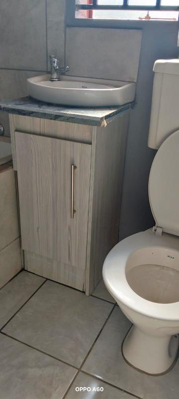 2 Bedroom Property for Sale in Palm Ridge Gauteng