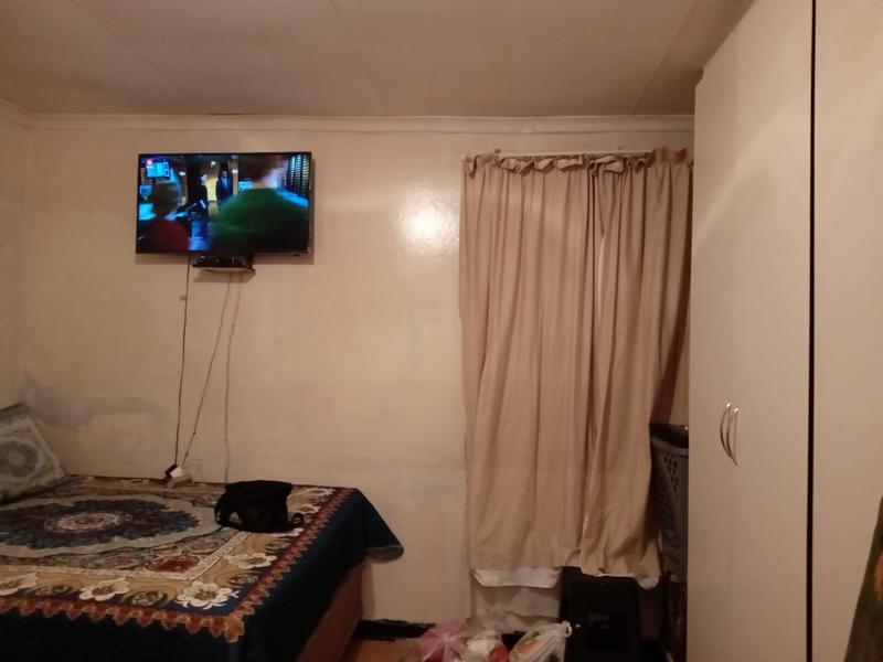1 Bedroom Property for Sale in Eldorado Park Gauteng