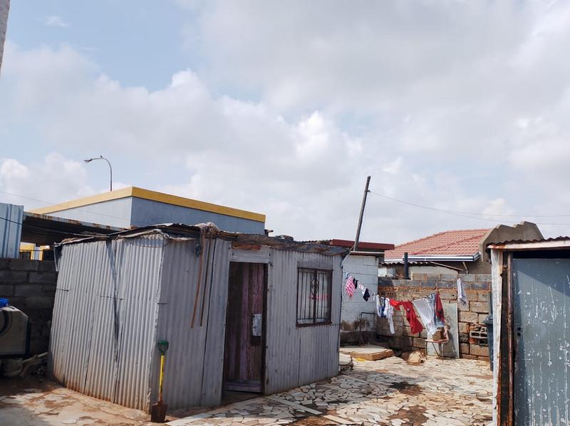 2 Bedroom Property for Sale in Dobsonville Gauteng