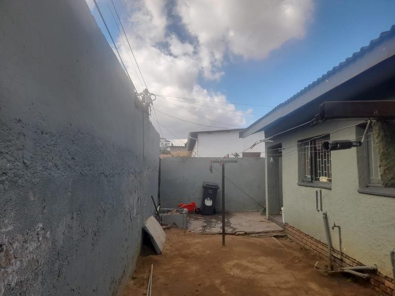 3 Bedroom Property for Sale in Pimville Zone 7 Gauteng