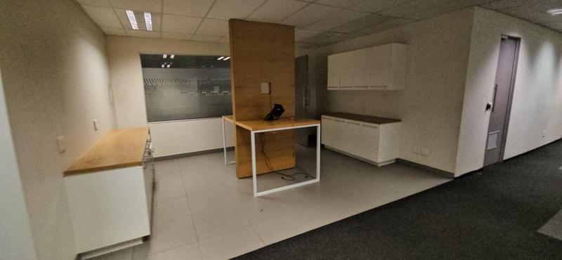 To Let commercial Property for Rent in Jet Park Gauteng