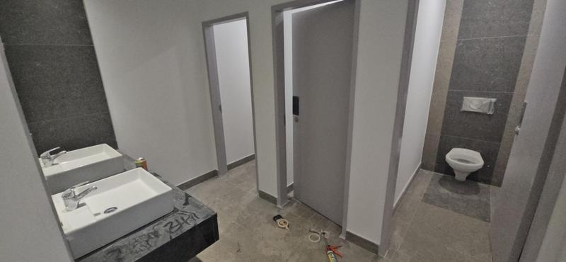 To Let commercial Property for Rent in Olifantsfontein Gauteng