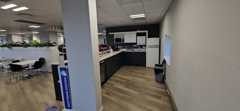 To Let commercial Property for Rent in Vorna Valley Gauteng