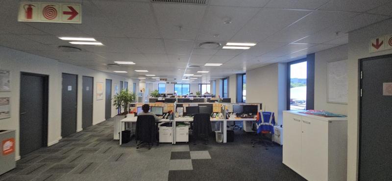 To Let commercial Property for Rent in Vorna Valley Gauteng