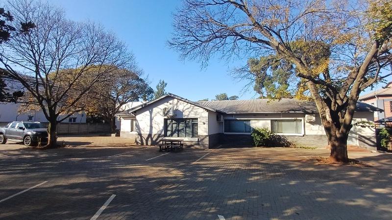 To Let commercial Property for Rent in Clubview Gauteng