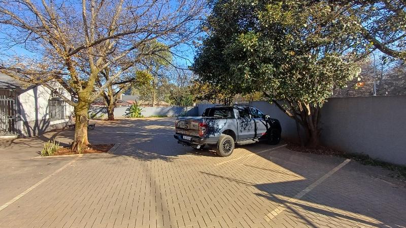 To Let commercial Property for Rent in Clubview Gauteng