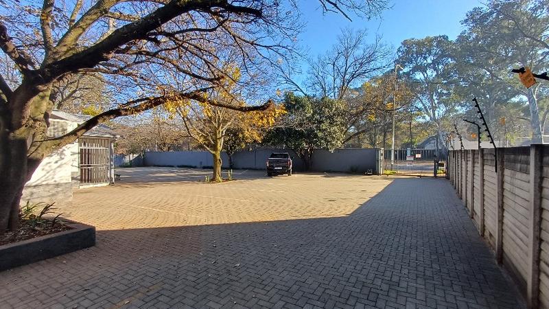 To Let commercial Property for Rent in Clubview Gauteng