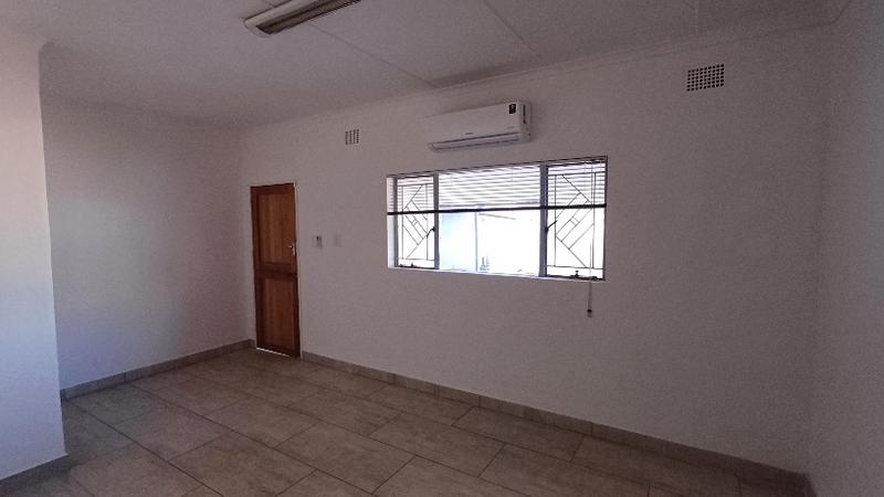 To Let commercial Property for Rent in Clubview Gauteng