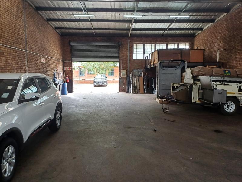 To Let commercial Property for Rent in Hennopspark Gauteng