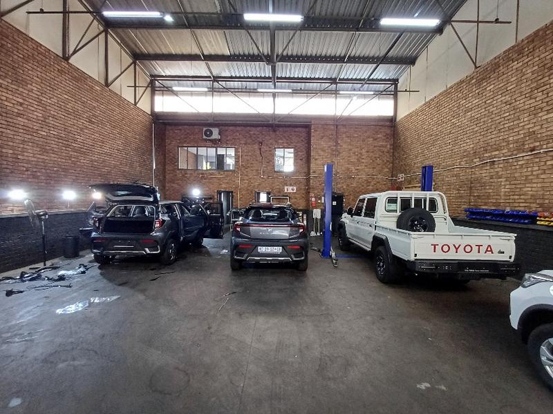 To Let commercial Property for Rent in Hennopspark Gauteng