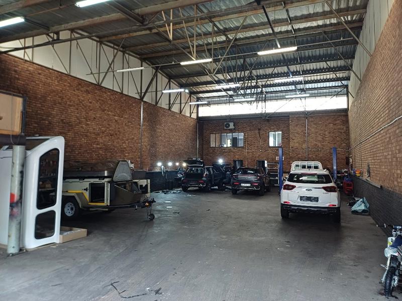 To Let commercial Property for Rent in Hennopspark Gauteng