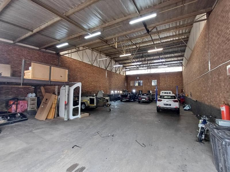 To Let commercial Property for Rent in Hennopspark Gauteng