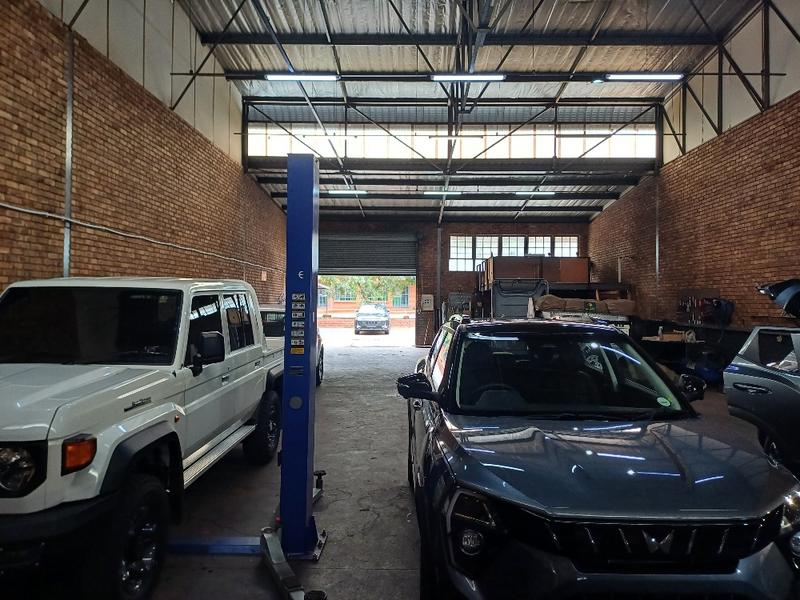 To Let commercial Property for Rent in Hennopspark Gauteng
