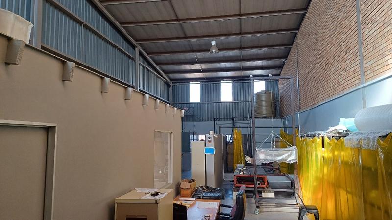 To Let commercial Property for Rent in Hennopspark Gauteng