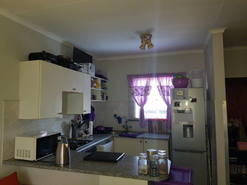 To Let 1 Bedroom Property for Rent in Rooihuiskraal North Gauteng