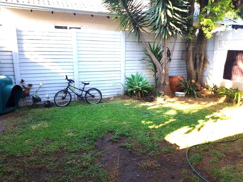 To Let 1 Bedroom Property for Rent in Rooihuiskraal North Gauteng