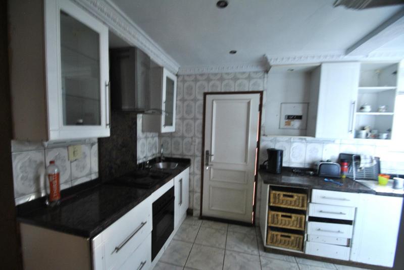 4 Bedroom Property for Sale in Dawn Park Gauteng