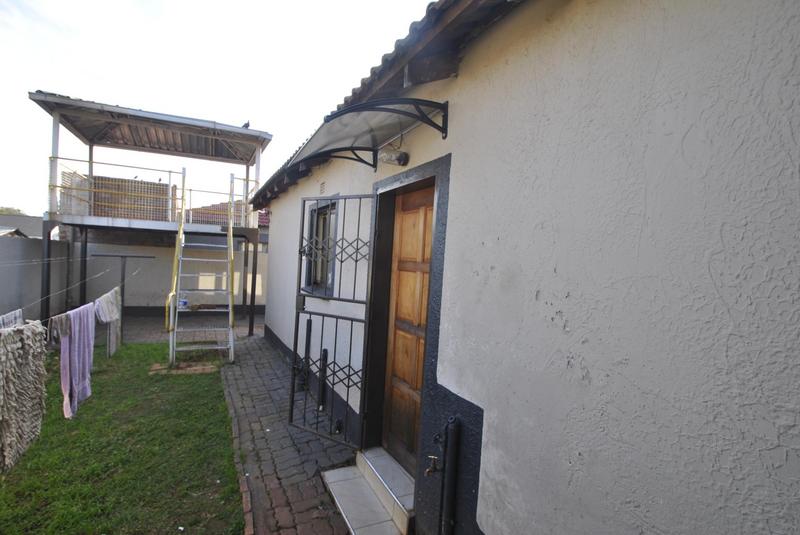 4 Bedroom Property for Sale in Dawn Park Gauteng