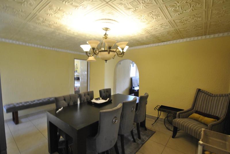 4 Bedroom Property for Sale in Dawn Park Gauteng