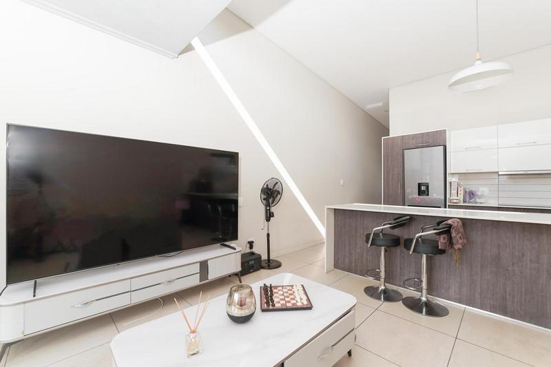 1 Bedroom Property for Sale in Dunkeld Gauteng