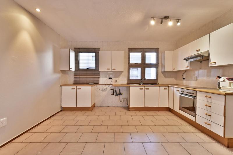 2 Bedroom Property for Sale in Glenanda Gauteng