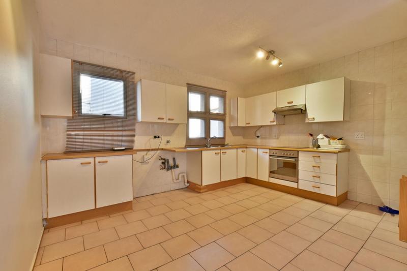 2 Bedroom Property for Sale in Glenanda Gauteng