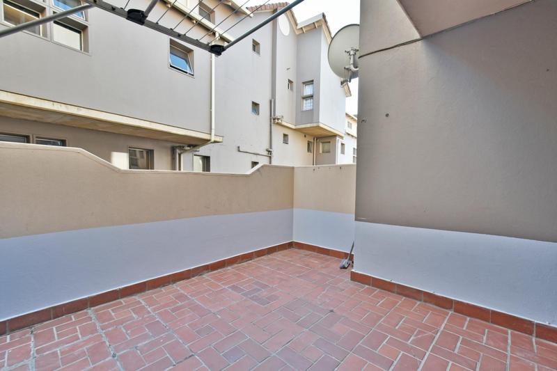 2 Bedroom Property for Sale in Glenanda Gauteng