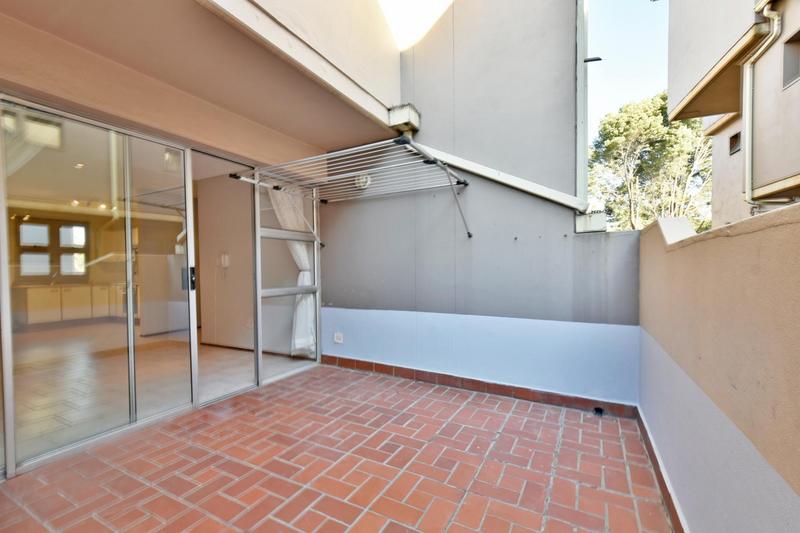 2 Bedroom Property for Sale in Glenanda Gauteng