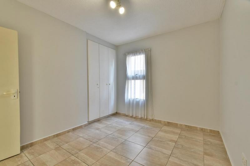 2 Bedroom Property for Sale in Glenanda Gauteng