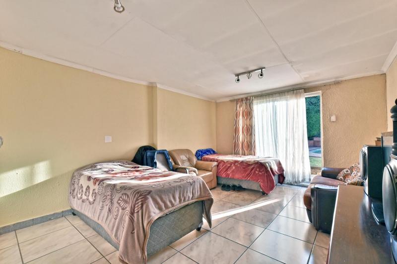 4 Bedroom Property for Sale in Roseacre Gauteng