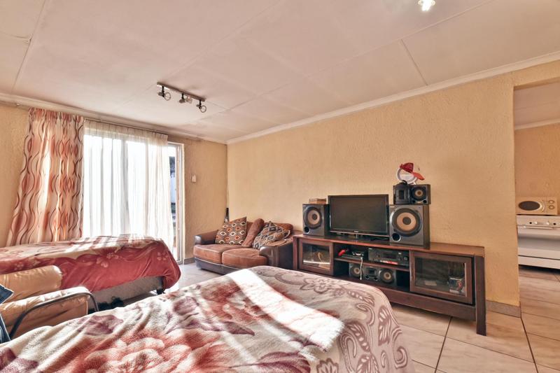 4 Bedroom Property for Sale in Roseacre Gauteng