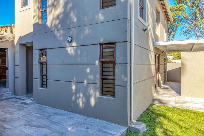 3 Bedroom Property for Sale in Ferndale Gauteng