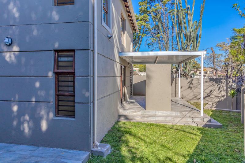 3 Bedroom Property for Sale in Ferndale Gauteng